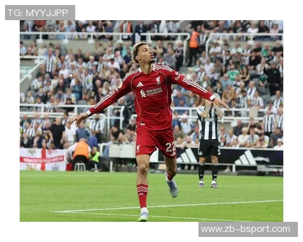 埃基蒂克谈利物浦赛程：需要团结应对密集比赛